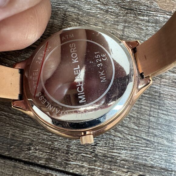 Michael Kors Watch Lot of 9 Fashion Luxury Watch AS IS Needs Battery